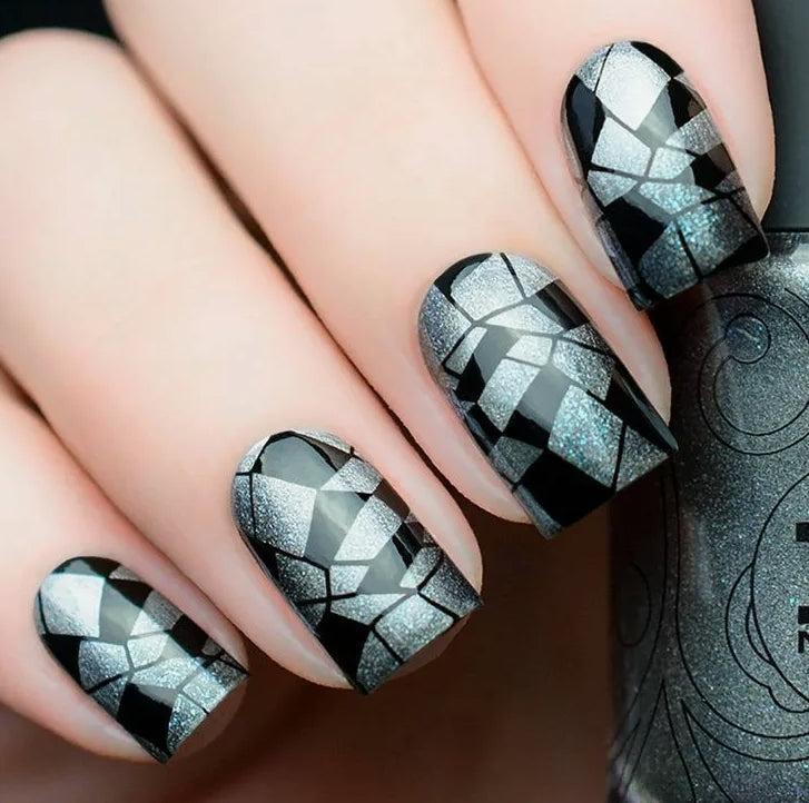 How Do You Transfer Designs onto Nails?