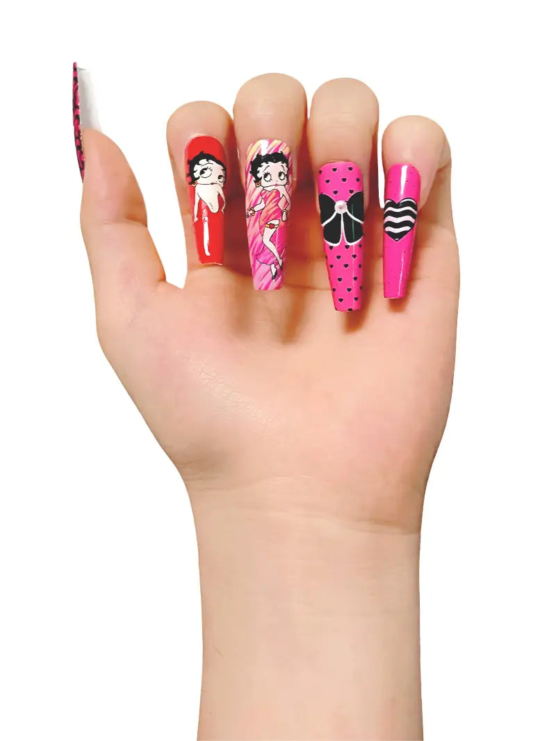 Playful Betty press-on nails product image