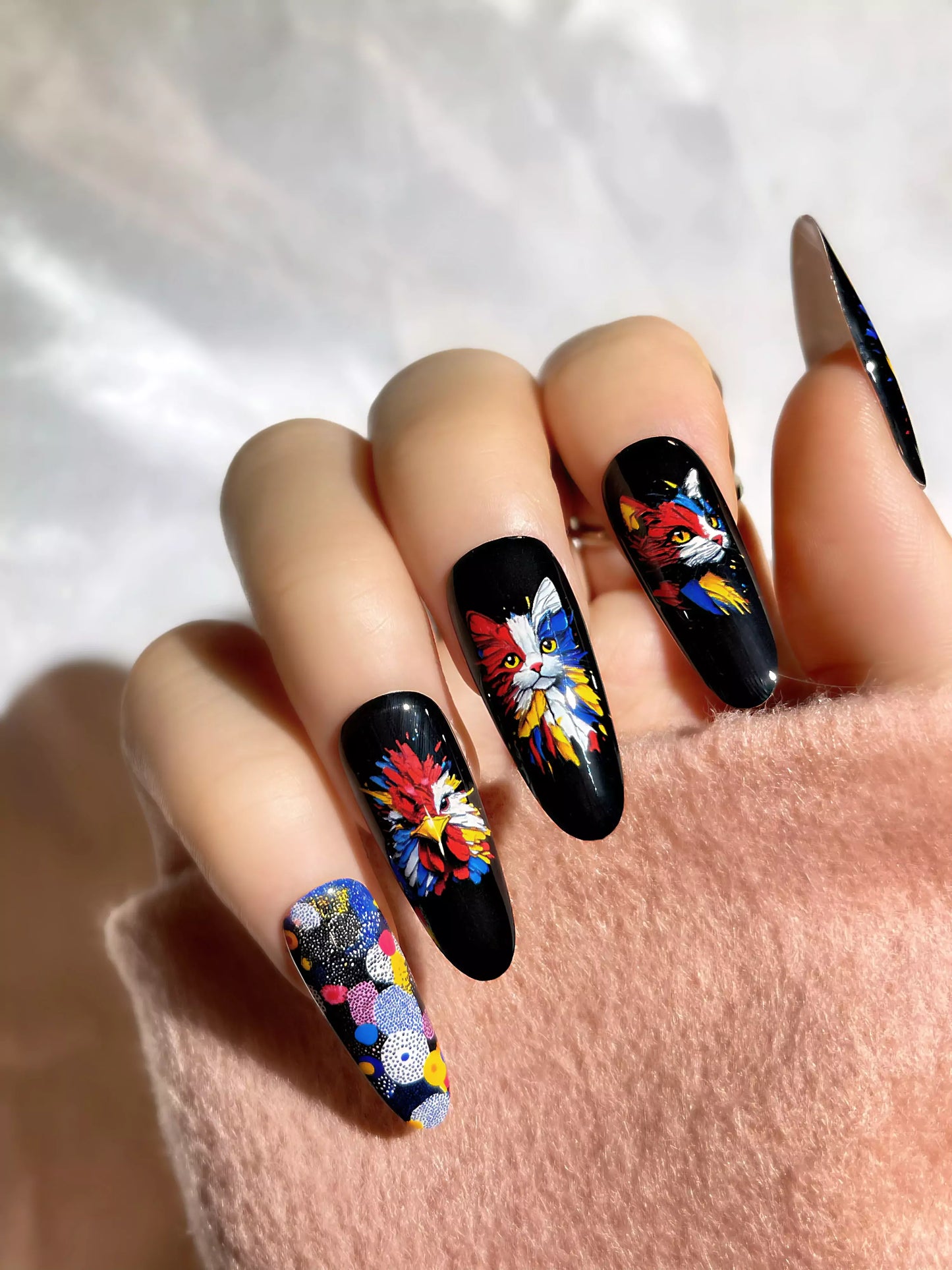 Customize Oval Press-On Nails
