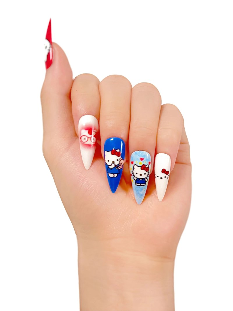 Hello Kitty press-on nails product image