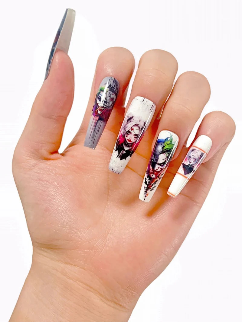 Clown press-on nails detail view