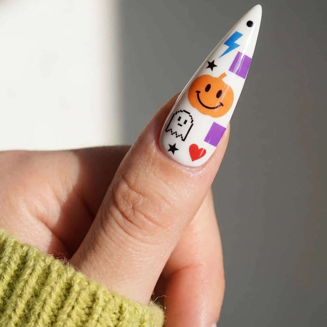 retro ghosts, pumpkins, and lightning bolts halloween press on nails detail, handmade glossy finish